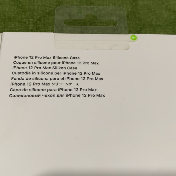 Apple IPhone 12 Pro Max silicone case - Picture 3 of 3